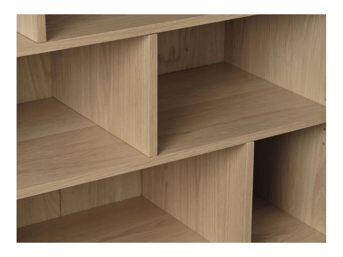 Bibliothèque H140 Cm 2 Portes LOUISA Placage Chêne Massif 4 Bibliothèque H140 Cm 2 Portes LOUISA Placage Chêne Massif – Image 2