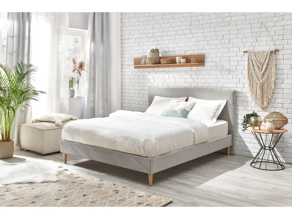 Lit 140x190 Cm ANJA Avec Lattes Massives Pieds En Bois Naturel 6 Lit 140x190 Cm ANJA Avec Lattes Massives Pieds En Bois Naturel – Image 4