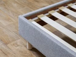 Lit ROMANE Avec Lattes Massives Tissu Texturé 21 Lit ROMANE Avec Lattes Massives Tissu Texturé -Velvet Magasin lit romane avec lattes massives tissu texture 9