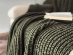 Plaid à Grosses Mailles Effet Fait-main En Laine 140x180 Cm CANNES Maison Bonnefoy -Velvet Magasin plaid a grosses mailles effet fait main en laine 140x180 cm cannes maison bonnefoy 3